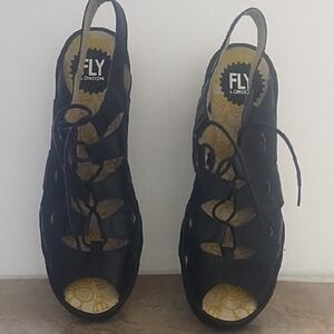 #0124 Fly London Black Lace-Up Sandals Elegant And Comfortable